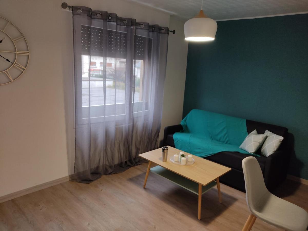 studio cosy proche du centre + parking gratuit Cluses Extérieur photo